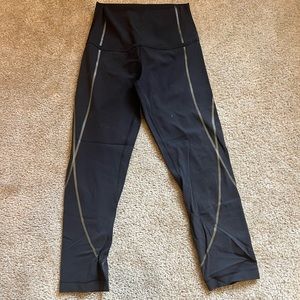 Lululemon 23” align leggings size 4